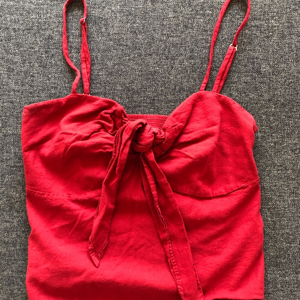 BRANDY MELVILLE CROP TOP